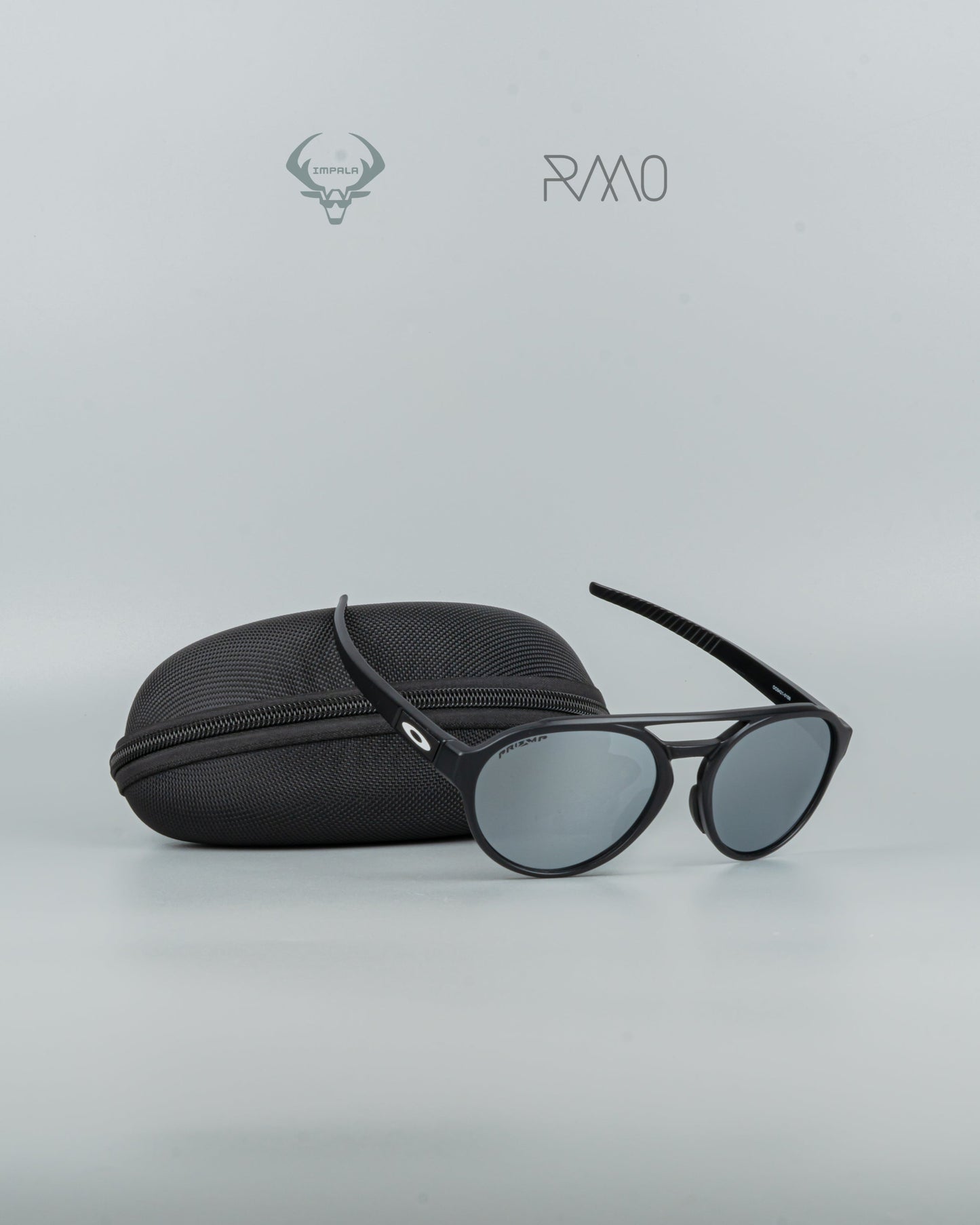 GAFAS 0AKL3Y FORAGER NEGRO PLATA UV400